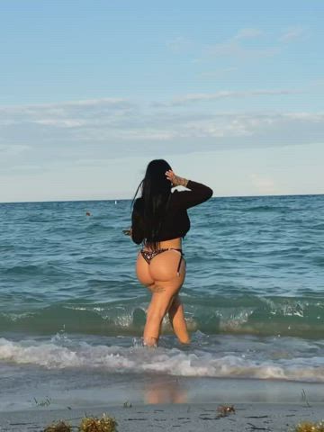 Beach Big Ass Curvy Tattoo clip