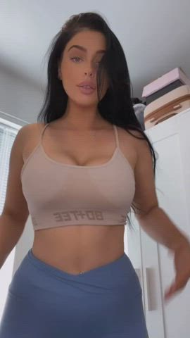 babe big tits brunette cute onlyfans petite teen thick tiktok tits clip