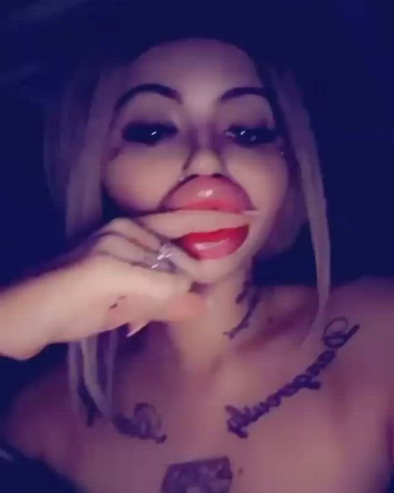 Fake Fetish Lips clip