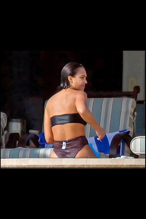 bikini celebrity jessica alba clip