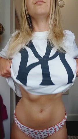 GO Yankees right? I think that's how you Americans do it. Check out my tits