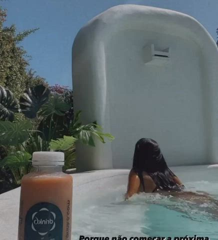 big ass bikini portuguese clip