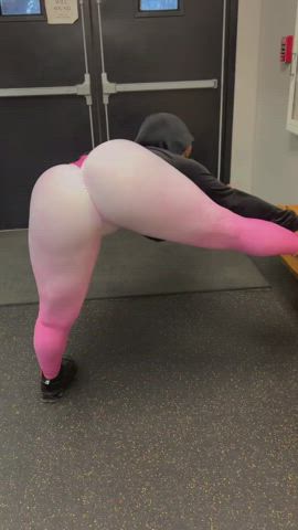 Big Ass Flexible Gym Leggings clip