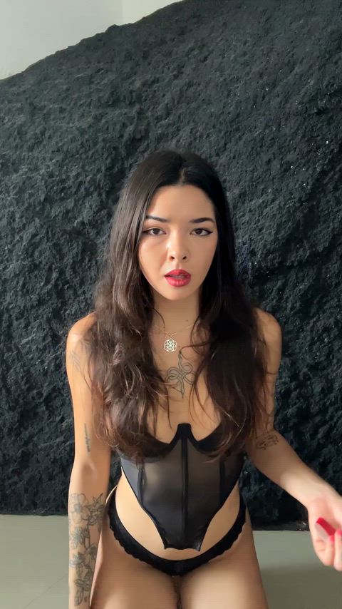 bdsm femdom whipping clip