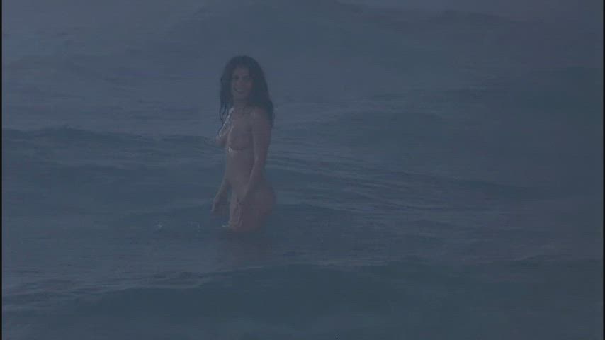 beach celebrity nude salma hayek clip