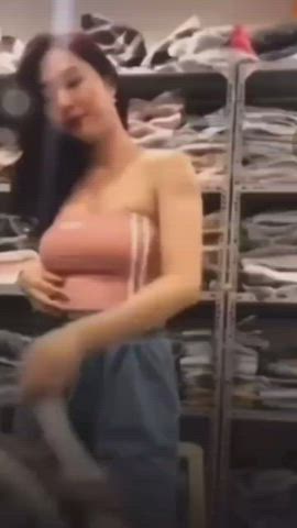 asian flashing nipslip clip