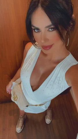 body boobs brazilian brown eyes brunette dani facial goddess labia tease clip