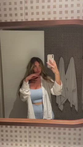 Big Tits Israeli Pretty Selfie clip