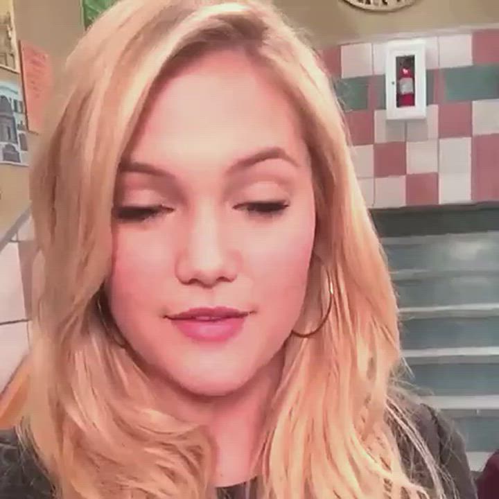 American Blonde Olivia Holt clip