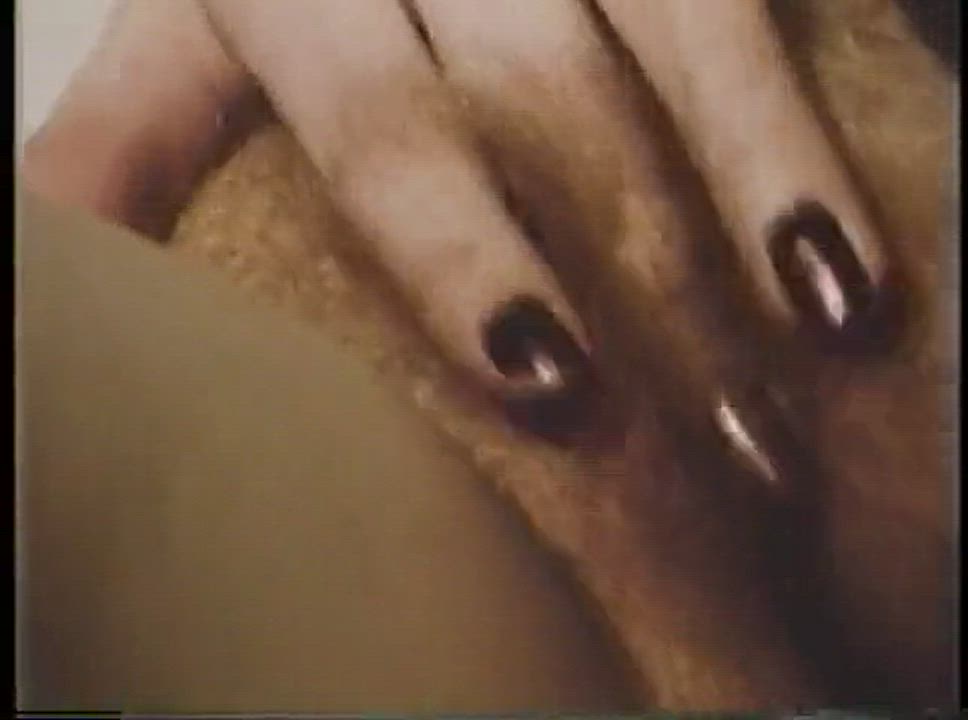 Brunette Masturbating Vintage clip