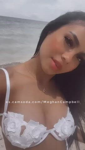 amateur camsoda camgirl latina tease teasing clip