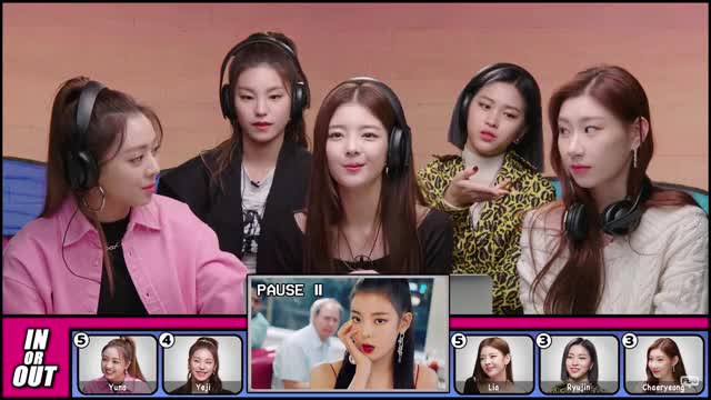 (1856) K-pop Stars React To Try Not To Sing Along Challenge (ITZY 있지) - YouTube