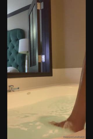 Bubble Butt Camgirl Ebony Fake Ass Fake Tits clip