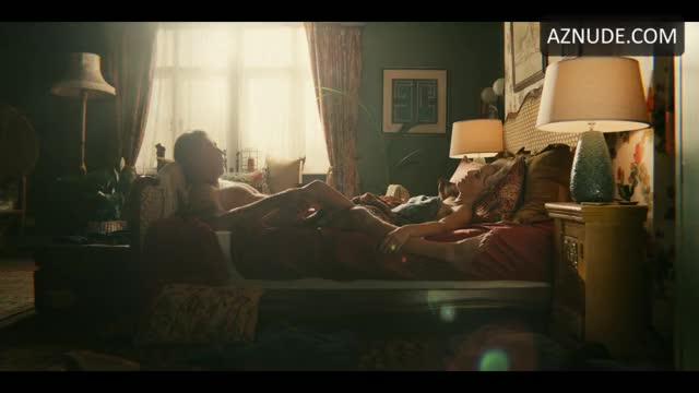 Gillian Anderson Sexy Scene  in Sex Education