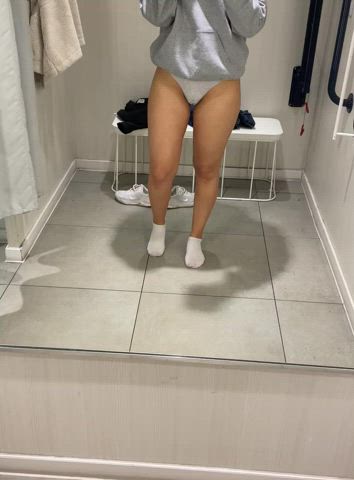 Changing Room Flashing Public clip