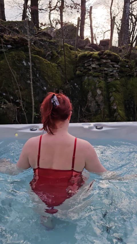 ass british english hot tub lingerie milf outdoor red hair redhead thick asshole-behind-thong