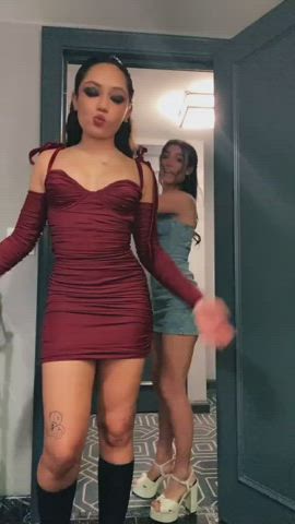 19 years old amateur ass dancing dress onlyfans teen tiktok twerking clip