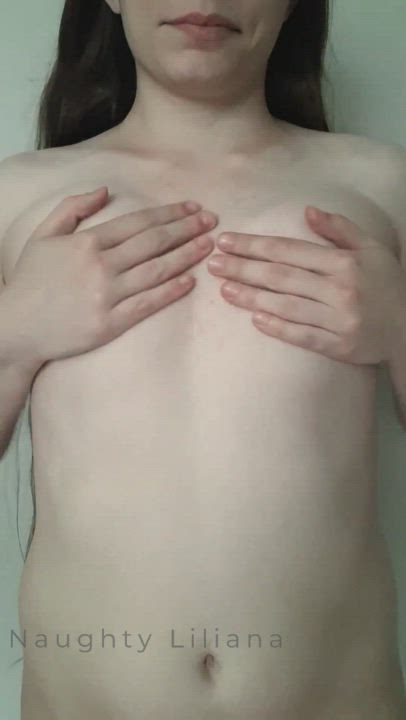 Brunette Natural Tits Pale Petite Skinny Small Nipples Small Tits Smile Titty Drop