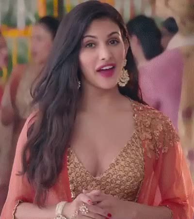 Amyra Dastur