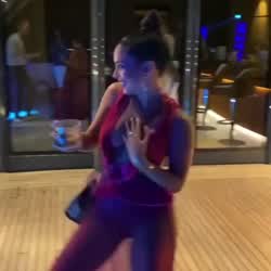 Cleavage Dancing Vanessa Hudgens clip