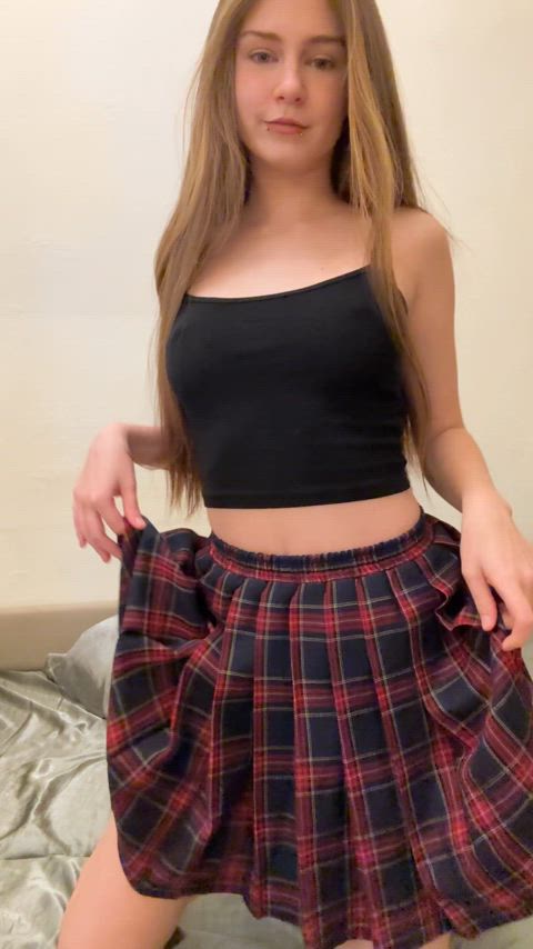 amateur cute horny long hair petite sexy skirt sweet teen teens amateur-girls legal-teens