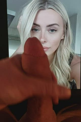 Corinna Kopf cumtribute