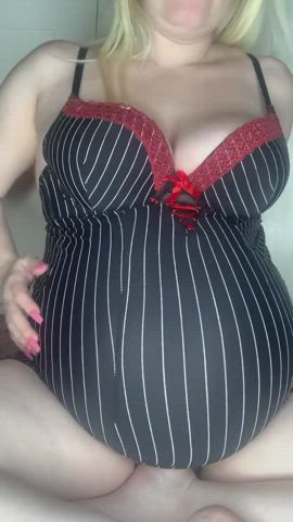clips4sale fansly manyvids onlyfans pregnant pregnant-porn clip