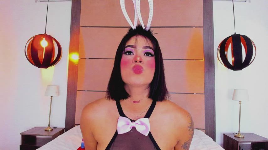 Ahegao Bunny Camgirl Kiss Latina Lingerie Tattoo Tongue Fetish Webcam clip