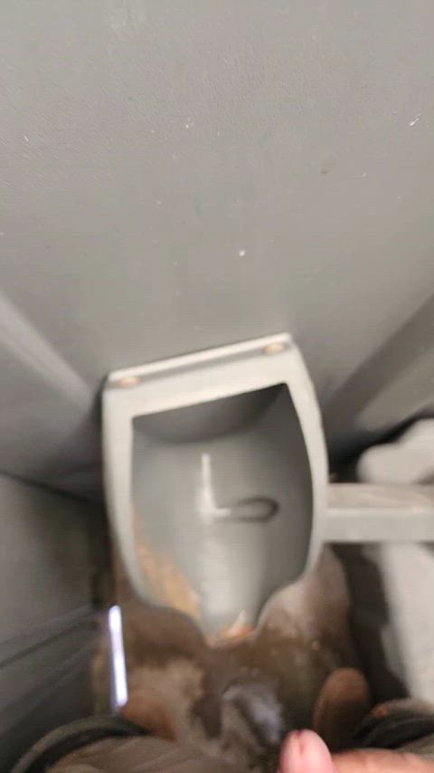 Happy Thursday all you piss lovers, from a dirty porta potty