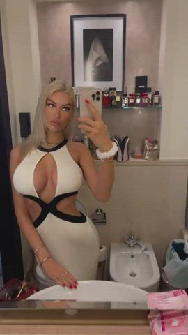 dress fake tits lips selfie bimbos clip