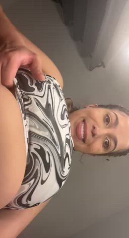 Big Tits Latina Titty Drop clip