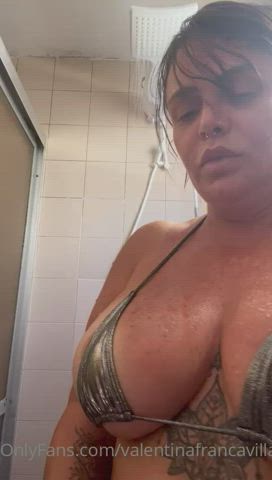 milf shower tits clip