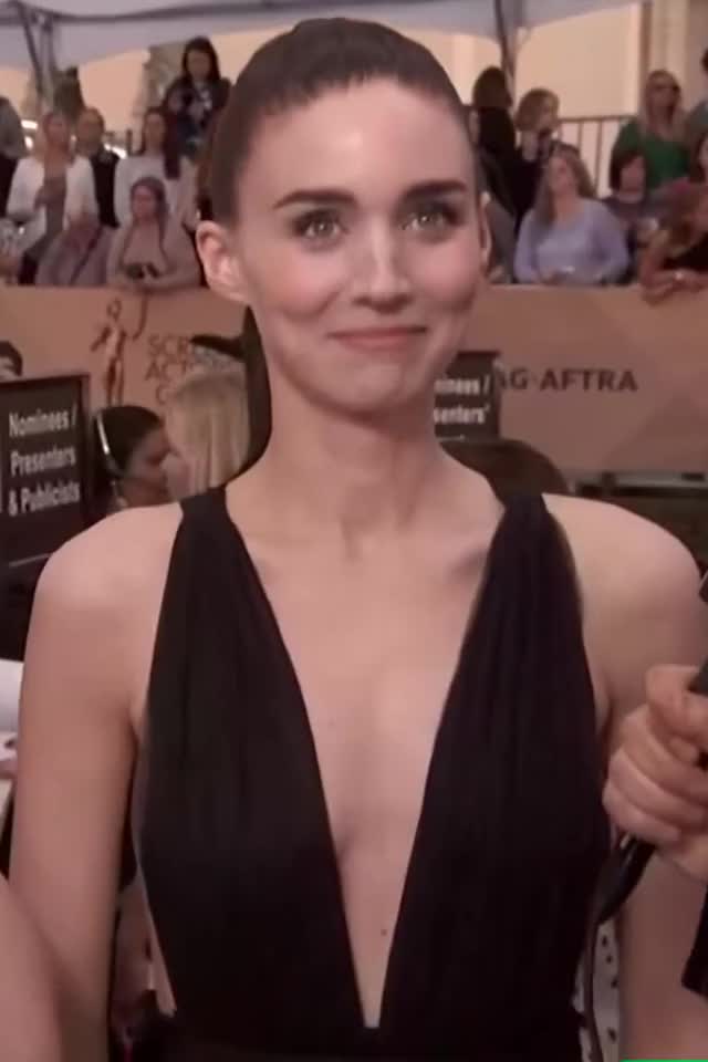 Rooney Mara On/off