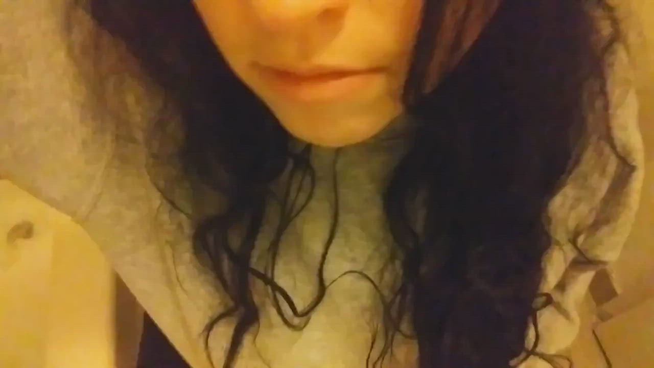 What's under my baggy sweatshirt [f] (34)