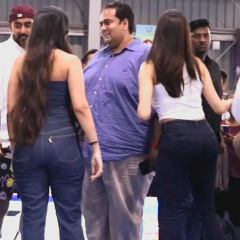Janhvi Kapoor vs Dhanashree Verma - proof that dhanas natural ass is way bigger than
