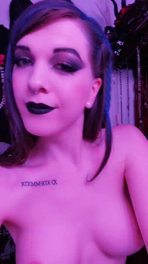 Goth girl cock ;)