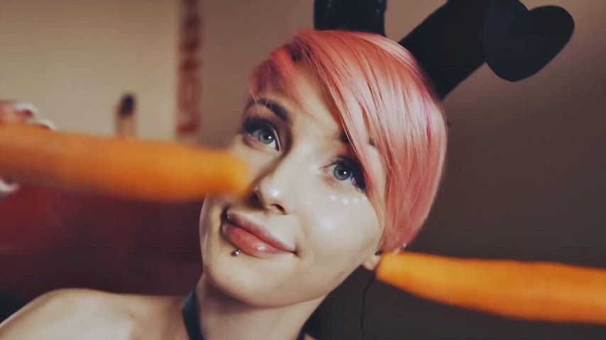 asmr babe beautiful food fetish kinky licking lips nsfw oral sucking blowjobs lips-that-grip