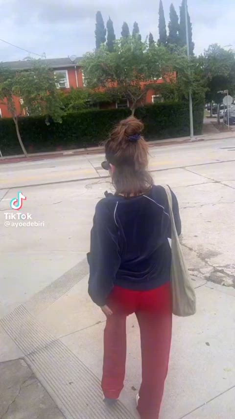 american brunette cute clip