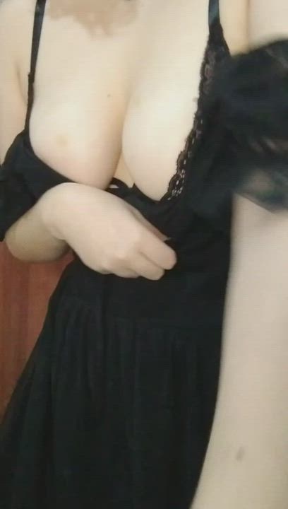 [F21] would u fuck me in the first date if i dressed like that?
