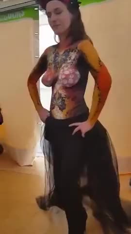 Sexy Bodypaint Cosplay