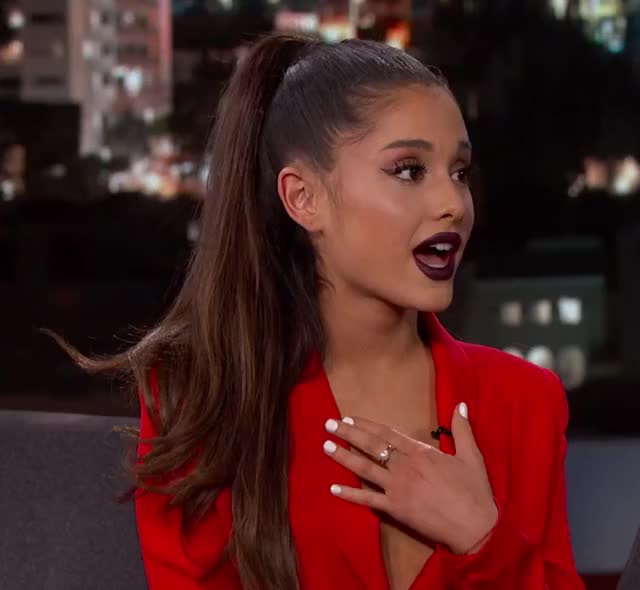 At Jimmy Kimmel Live (2) - 2016