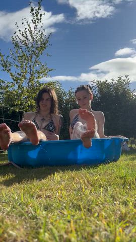 dirty feet feet feet fetish feet licking outdoor wet wet pussy wet and messy clip