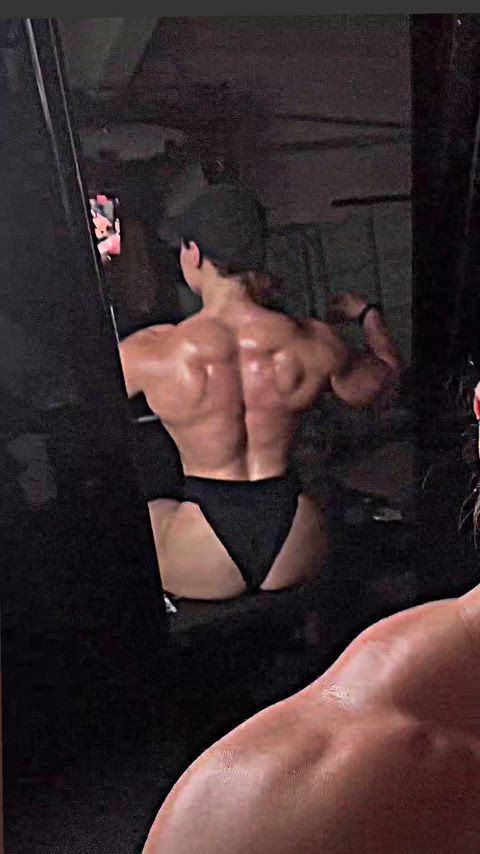 big ass bodybuilder fit fitness gym muscles muscular girl muscular milf thick workout