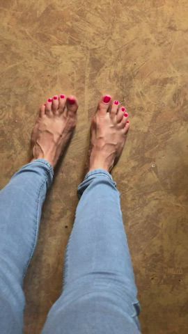 Country Girl Feet Legs clip