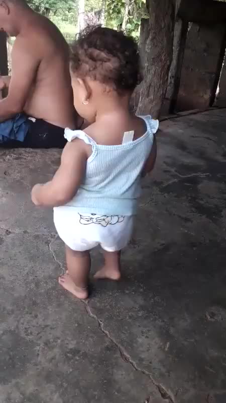 She's got moves at an early age!