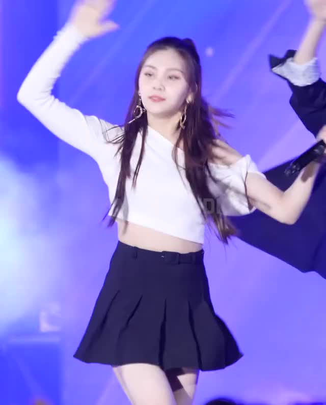 191006 GFRIEND UmJi 4