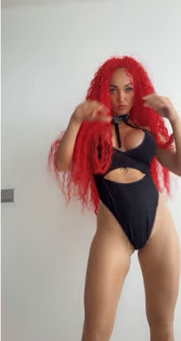 babe boobs curvy model onlyfans red fox redhead striptease clip