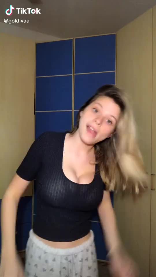 Dancing clip