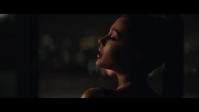 Ariana Grande - break up with your girlfriend i'm bored