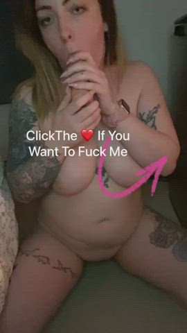big tits bouncing tits canadian dildo masturbating natural tits pregnant pussy tits